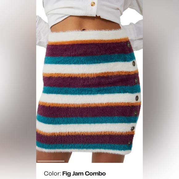 NWT Free People Ciara Sweater Miniskirt in Color: Fig Jam Combo - Picture 2 of 4